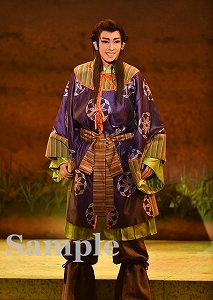 華形ひかる 舞台写真／星組公演『鎌足－夢のまほろば、大和（やまと）し美（うるわ）し－』