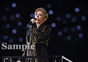 明日海りお 舞台写真／花組横浜アリーナ公演『恋スルARENA』