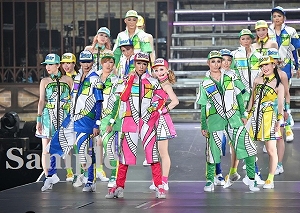 明日海　他 舞台写真／花組横浜アリーナ公演『恋スルARENA』