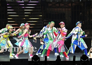 明日海　他 舞台写真／花組横浜アリーナ公演『恋スルARENA』