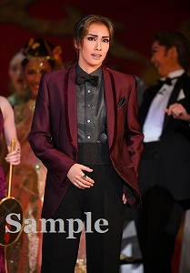 華形ひかる 舞台写真／星組大劇場公演『GOD OF STARS-食聖-』『Eclair Brillant（エクレール ブリアン）』