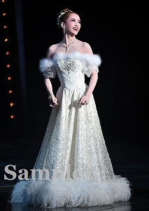 綺咲愛里 舞台写真／「紅ゆずるサヨナラショー」