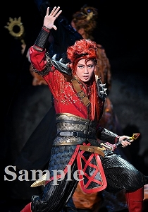 天飛華音 舞台写真／星組新人公演『GOD OF STARS-食聖-』