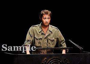 轟悠 舞台写真／月組公演『チェ・ゲバラ』