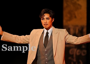 風間柚乃 舞台写真／月組公演『チェ・ゲバラ』