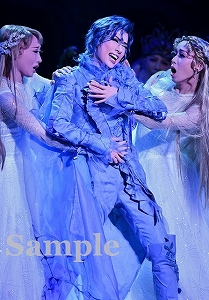 明日海りお 舞台写真／花組大劇場公演『A Fairy Tale －青い薔薇の精－』『シャルム！』