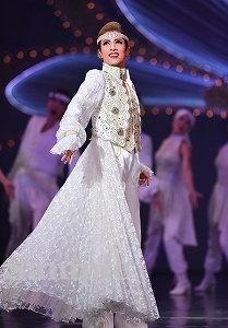 明日海りお 舞台写真／花組大劇場公演『A Fairy Tale －青い薔薇の精－』『シャルム！』