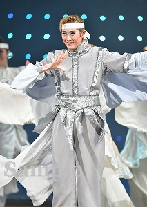 麻央侑希 舞台写真／星組東京公演『GOD OF STARS-食聖-』『Eclair Brillant（エクレール ブリアン）』