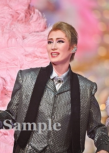 瀬央ゆりあ 舞台写真／星組東京公演『GOD OF STARS-食聖-』『Eclair Brillant（エクレール ブリアン）』