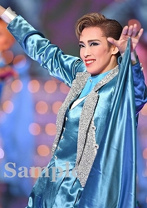 華形ひかる 舞台写真／星組東京公演『GOD OF STARS-食聖-』『Eclair Brillant（エクレール ブリアン）』