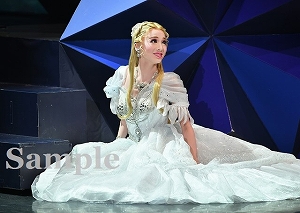 夢白あや 舞台写真／宙組宝塚バウホール公演『リッツ・ホテルくらいに大きなダイヤモンド』