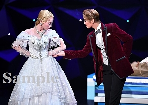 瑠風・夢白 舞台写真／宙組宝塚バウホール公演『リッツ・ホテルくらいに大きなダイヤモンド』