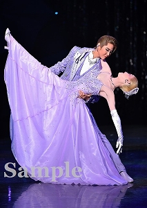 瑠風・夢白 舞台写真／宙組宝塚バウホール公演『リッツ・ホテルくらいに大きなダイヤモンド』