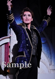 月城かなと 舞台写真／月組大劇場公演『I AM FROM AUSTRIA－故郷（ふるさと）は甘き調（しら）べ－』