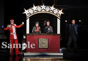 珠城・光月・暁・風間 舞台写真／月組大劇場公演『I AM FROM AUSTRIA－故郷（ふるさと）は甘き調（しら）べ－』