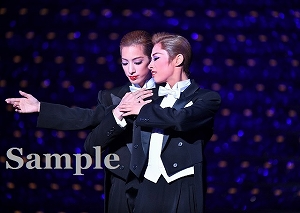 明日海・柚香 舞台写真／花組東京公演『A Fairy Tale －青い薔薇の精－』『シャルム！』