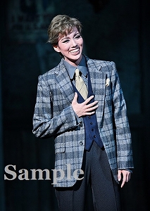 彩風咲奈 舞台写真／雪組KAAT神奈川芸術劇場公演『ハリウッド・ゴシップ』