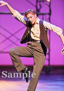 縣千 舞台写真／雪組KAAT神奈川芸術劇場公演『ハリウッド・ゴシップ』