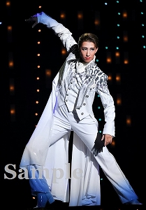 真風涼帆 舞台写真／宙組大劇場公演『El Japon（エル ハポン） －イスパニアのサムライ－』『アクアヴィーテ（aquavitae）!!』