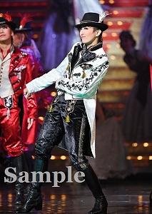 珠城りょう 舞台写真／月組東京公演『I AM FROM AUSTRIA－故郷（ふるさと）は甘き調（しら）べ－』