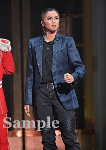 暁千星 舞台写真／月組東京公演『I AM FROM AUSTRIA－故郷（ふるさと）は甘き調（しら）べ－』