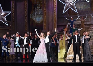 珠城　他 舞台写真／月組東京公演『I AM FROM AUSTRIA－故郷（ふるさと）は甘き調（しら）べ－』