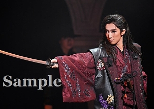 真風涼帆 舞台写真／宙組東京公演『El Japon（エル ハポン） －イスパニアのサムライ－』『アクアヴィーテ（aquavitae）！！』