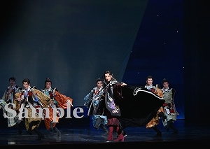 真風他 舞台写真／宙組東京公演『El Japon（エル ハポン） －イスパニアのサムライ－』『アクアヴィーテ（aquavitae）！！』