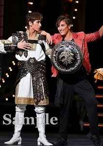 柚香・水美 舞台写真／花組東京国際フォーラム公演『DANCE OLYMPIA』