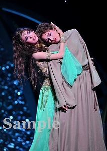 永久輝・聖乃 舞台写真／花組東京国際フォーラム公演『DANCE OLYMPIA』