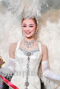 舞空瞳 ポケットスチール／星組公演『眩耀（げんよう）の谷～舞い降りた新星～』『Ray―星の光線―』