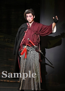 紫門ゆりや 舞台写真／月組 梅田芸術劇場シアター・ドラマシティ、東京建物 Brillia HALL公演 『出島小宇宙戦争』