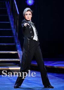 鳳月杏 舞台写真／月組 梅田芸術劇場シアター・ドラマシティ、東京建物 Brillia HALL公演 『出島小宇宙戦争』