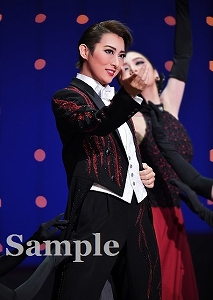 珠城りょう 舞台写真／月組 御園座公演『赤と黒』