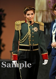 夢奈瑠音 舞台写真／月組 御園座公演『赤と黒』