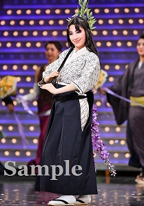 聖乃あすか 舞台写真／花組大劇場公演『はいからさんが通る』(舞台写真): ブロマイドオーダーサービス - 宝塚 クリエイティブアーツ公式ショッピングサイト｜キャトルレーヴオンライン