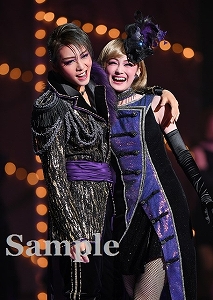 礼・舞空 舞台写真／星組東京公演『眩耀（げんよう）の谷～舞い降りた新星～』『Ray―星の光線―』