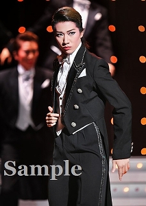 縣千 舞台写真／雪組梅田芸術劇場メインホール公演『炎のボレロ』『Music Revolution! ―New Spirit―』