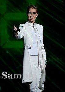 紫藤りゅう 舞台写真／宙組梅田芸術劇場メインホール、日生劇場公演『FLYING SAPA ―フライング サパ―』