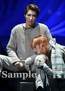 真風・星風 舞台写真／宙組梅田芸術劇場メインホール、日生劇場公演『FLYING SAPA ―フライング サパ―』