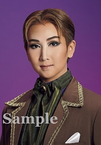 佳城葵 スチール写真／月組公演『WELCOME TO TAKARAZUKA ―雪と月と花と―』『ピガール狂騒曲』