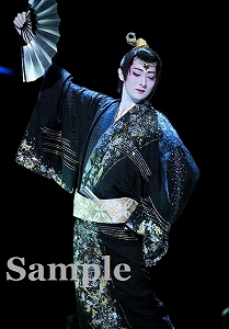 珠城りょう 舞台写真／月組大劇場公演『WELCOME TO TAKARAZUKA ―雪と月と花と―』『ピガール狂騒曲』