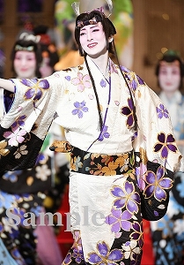 珠城りょう 舞台写真／月組大劇場公演『WELCOME TO TAKARAZUKA ―雪と月と花と―』『ピガール狂騒曲』