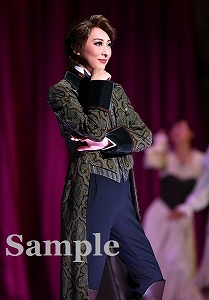 珠城りょう 舞台写真／月組大劇場公演『WELCOME TO TAKARAZUKA ―雪と月と花と―』『ピガール狂騒曲』