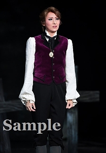 珠城りょう 舞台写真／月組大劇場公演『WELCOME TO TAKARAZUKA ―雪と月と花と―』『ピガール狂騒曲』