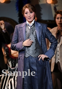 珠城りょう 舞台写真／月組大劇場公演『WELCOME TO TAKARAZUKA ―雪と月と花と―』『ピガール狂騒曲』