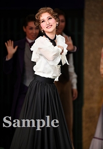 美園さくら 舞台写真／月組大劇場公演『WELCOME TO TAKARAZUKA ―雪と月と花と―』『ピガール狂騒曲』