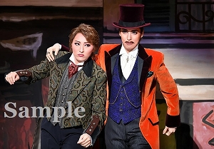 珠城・月城 舞台写真／月組大劇場公演『WELCOME TO TAKARAZUKA ―雪と月と花と―』『ピガール狂騒曲』