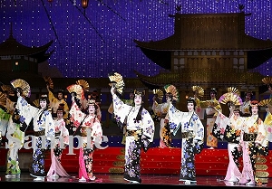 珠城 他 舞台写真／月組大劇場公演『WELCOME TO TAKARAZUKA ―雪と月と花と―』『ピガール狂騒曲』