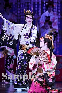 珠城・美園 ポケットスチール／月組公演『WELCOME TO TAKARAZUKA ―雪と月と花と―』『ピガール狂騒曲』